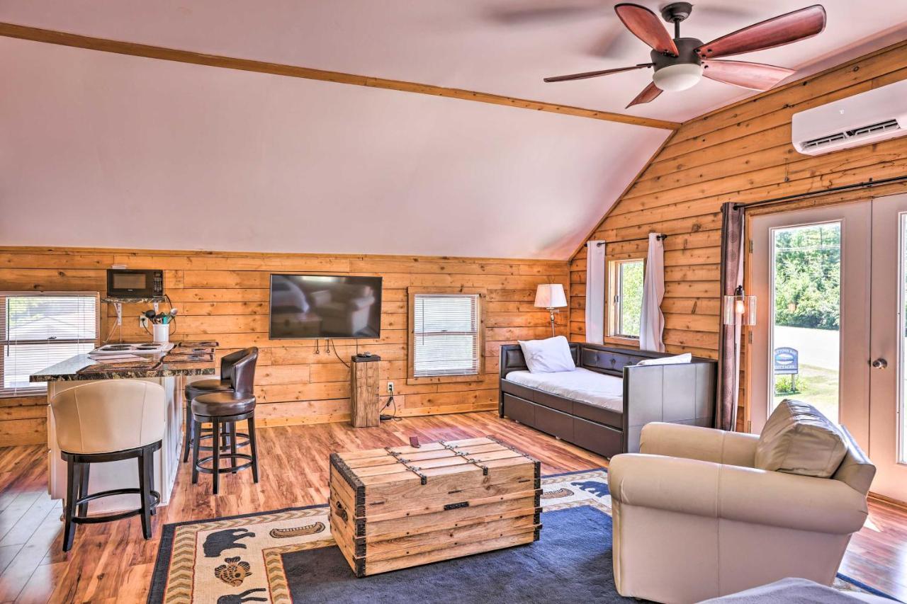 Quaint Studio With Shared Beach Walk To Suttons Bay Extérieur photo