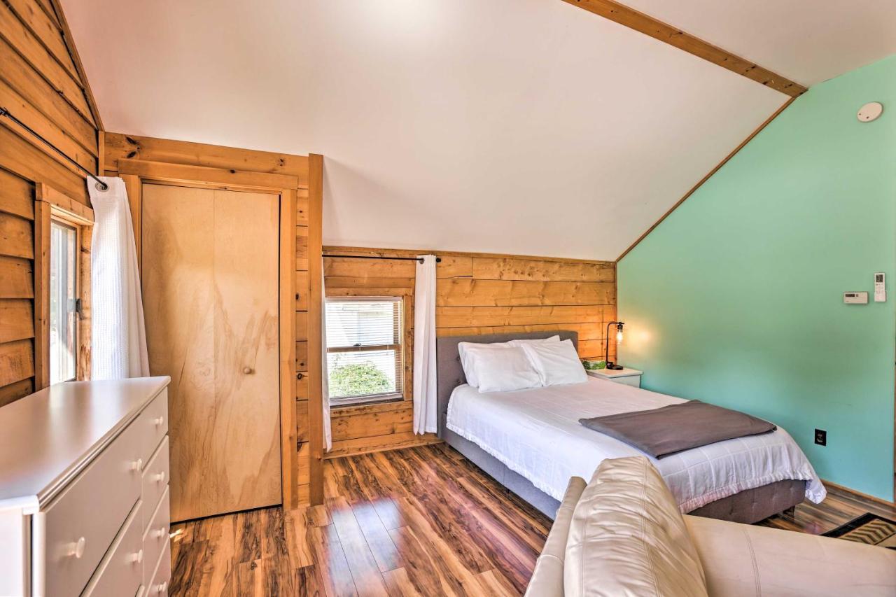 Quaint Studio With Shared Beach Walk To Suttons Bay Extérieur photo