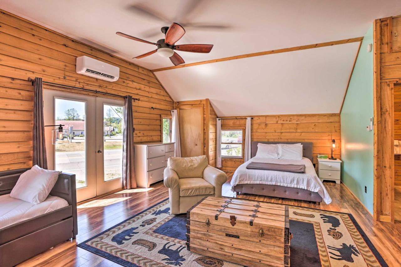 Quaint Studio With Shared Beach Walk To Suttons Bay Extérieur photo